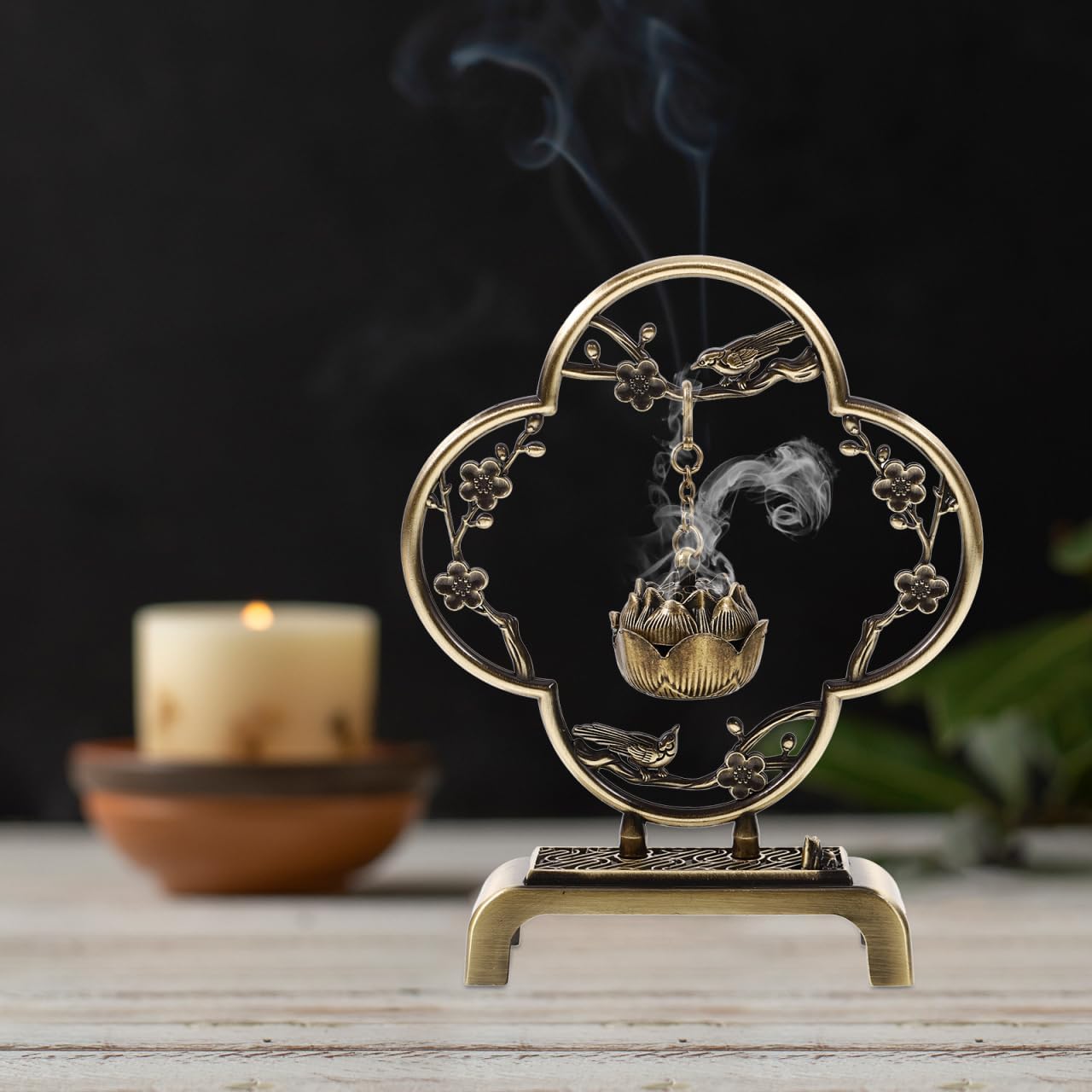 Homoyoyo Mini Hanging Incense Burner Vintage Alloy Censer with Chain Decorative Lotus Ball for Home Meditation