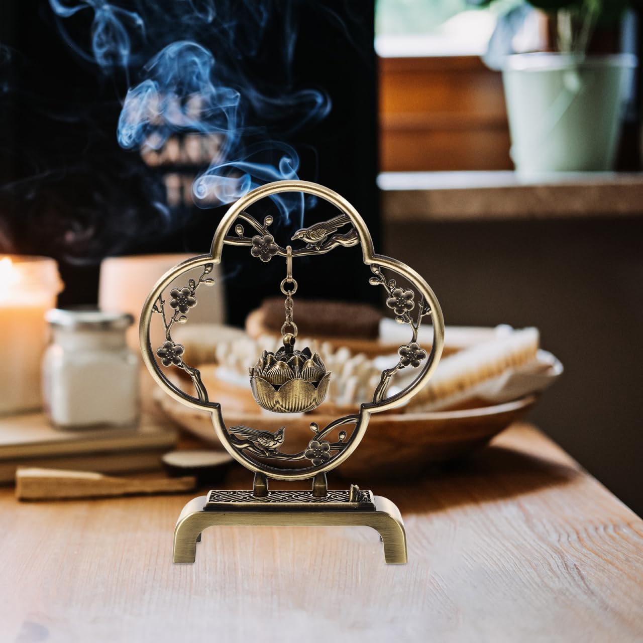 Homoyoyo Mini Hanging Incense Burner Vintage Alloy Censer with Chain Decorative Lotus Ball for Home Meditation